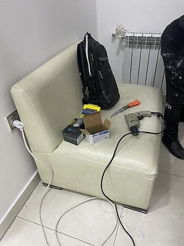 idmana aid sekiller cekmek: Mini-divan, Açılmayan, Bazasız, Dəri — 1