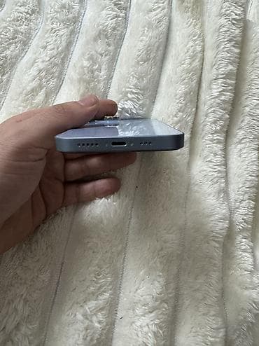 iphone 14 mini: IPhone 14, 256 GB — 3