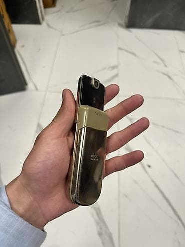 telefon lambard: Nokia 8 Sirocco, rəng - Gümüşü, Düyməli — 5