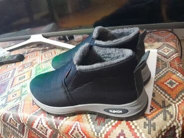 bot ayaqqabilar: Qış üçün isti kişilər üçün bot - Rəng: qara - Ölçü: 42 (dabanın — 2