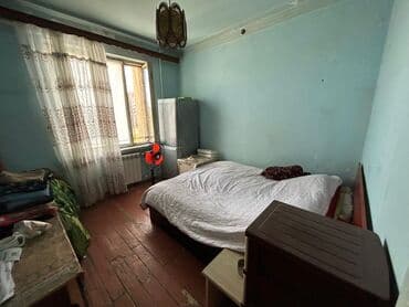 bakida ucuz satiliq evler: Bakı, Binəqədi qəs., 5 otaqlı, Köhnə tikili, m. Avtovağzal, 110 kv. m — 12