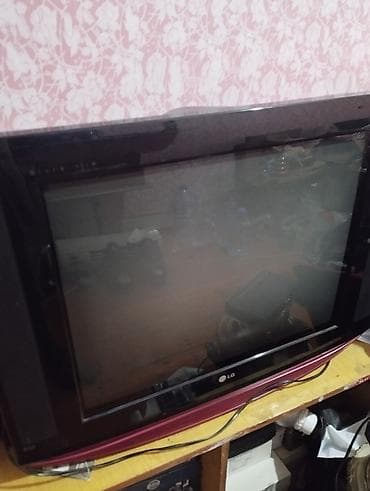 tunerlerin satisi: LG televizor + Regular 8888 HD rəqəmsal TV qəbuledicisi dəsti Tərkib — 4