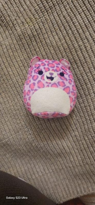 ucan teyyare oyuncaq: Mc donals oyuncaqlari satilir. her biri 2azn. 3ededdir. çatdirilma — 5