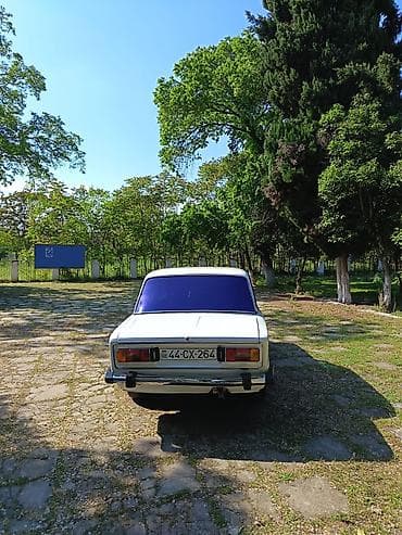 ikinci el traktorlar: VAZ 2106, ağ rəng, sedan gövdə tipli klassik model. Xarici: - Ağ — 4