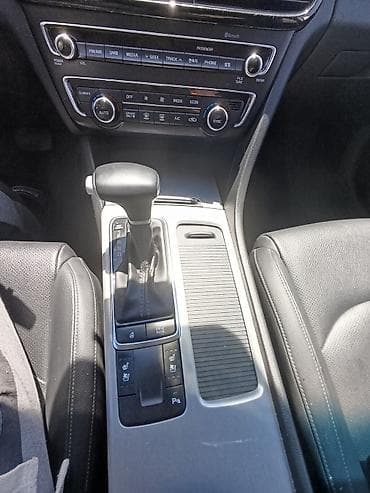 Продажа авто: Kia K5: 2 л | 2016 г. Седан — 7