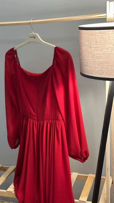 Информатика: Geyimlərin hər biri yaxşı vəziyyətdədir və çox az geyinilib — 5