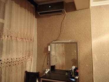 снять квартиру на баилово: Mənzil – çoxmərtəbəli binada orta mərtəbə, Heydər parkının duz yani — 10