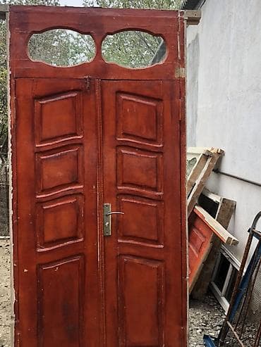 taxta lustur: İkiyarpaqlı taxta giriş qapısı - Material: təbii ağac - Rəng — 1