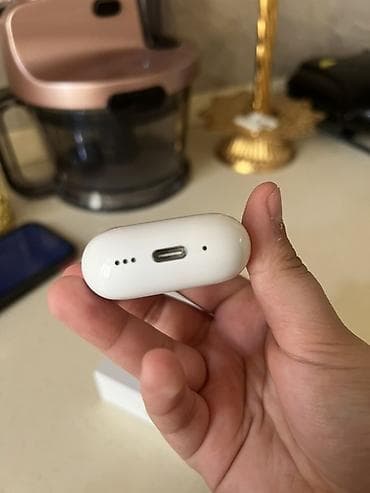 ses ucaldan: Apple AirPods 4 ANC ses kuyun azadılması orjinal 1 hefteden az — 4