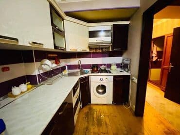 e suleymanov kucesi: Bakıxanov qəs., 3 otaqlı, Yeni tikili, m. Koroğlu, 92 kv. m — 6