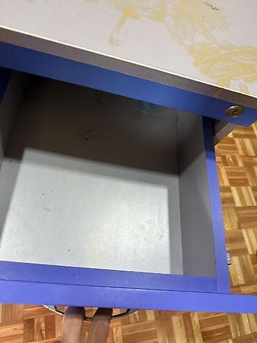 mebel: Tumboçka 3siyirməli, üstünde kraska lekesi gakub temizlenir — 3