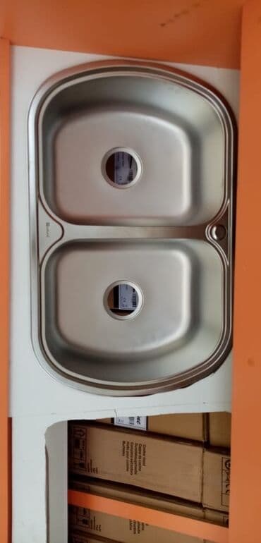 Moyka. Canaq. Çanaq. Metbex Moykasi. iki gozlu. Hem parlaq, hem mat