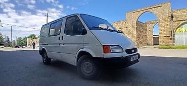 range rover arxa stop: Ford Transit yük/furqon - Kuzov: ağ rəngli, qısa baza, iki arxa lyuk — 1