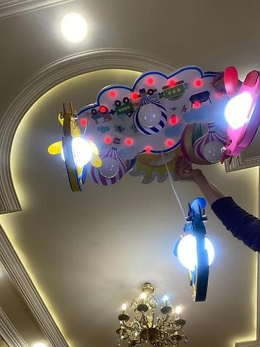 Çılçıraq, 6 lampa, Taxta