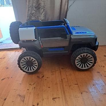 Uşaq üçün elektrikli miniatür jeep tipli maşın - Brend üslubu — 2
