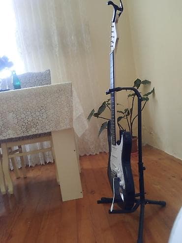 gitara tornado: Sunman elektrik gitara – Strat tipli gövdə dizaynı, mavi-qara — 4