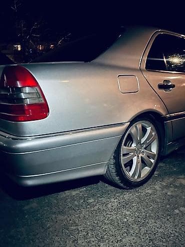 mercedec: Mercedes-Benz S-Class (W220), gümüşü salam alekum 1994 2001 yıqılb — 4