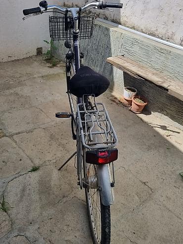 12 lik velosiped: İşlənmiş Şəhər velosipedi 28", sürətlərin sayı: 7 — 4