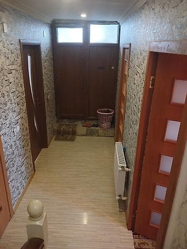 ağstafa ev: 7 otaqlı, 1 kv. m, Orta təmir — 7