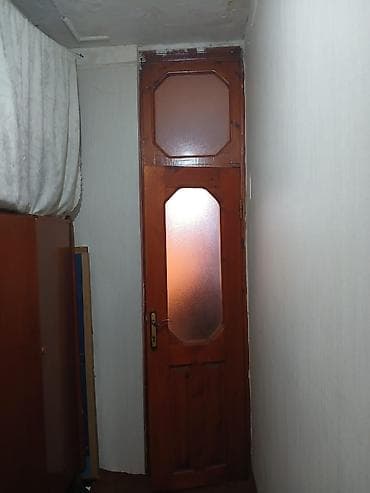 4 otaqlı kiraye evler: 4 mkr dairəsinə yaxın 1otaqdan 2ye duzalma esyali ev 350 azn aileya — 8