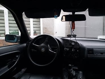 BMW 3 series: 1.6 l | 1993 il Sedan — 6