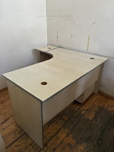 Офисные столы: Б/у, Для сотрудника, Угловой стол — 3