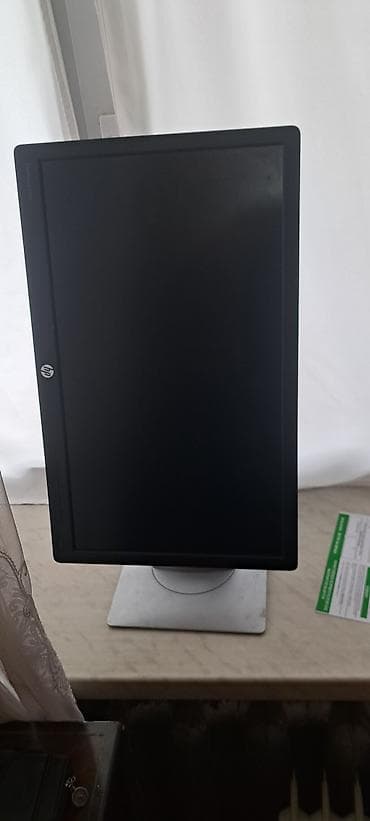 hp 4540s: HP biznes sinfi monitor - Model: HP EliteDisplay seriyası (şəkildəki — 2