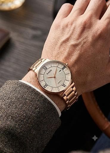 Rado saatı yüksək keyfiyyət. su keçirmir. rəngi getmir