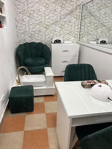 salon mebelleri: İşlənmiş, Manikür üçün masa, Güzgüsüz — 1