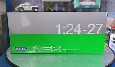 f90 bmw: Коллекционная модель BMW 535i f10 black metallic 2010 welly art — 6