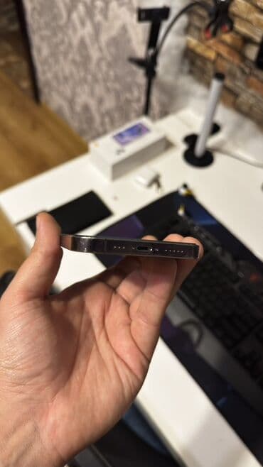 iphona 5: IPhone 14 Pro, 128 GB, Deep Purple, Face ID — 3