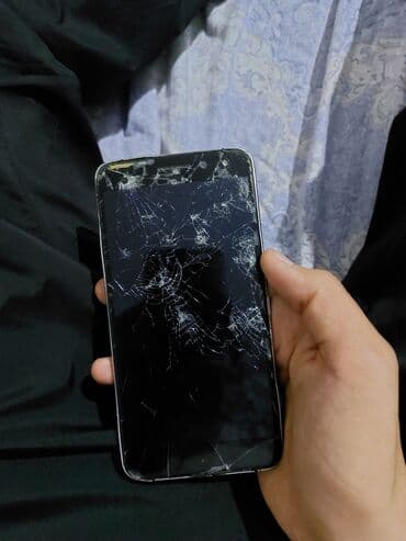 kreditlə ikinci əl telefonlar: General mobile 32gb . 25azn — 8