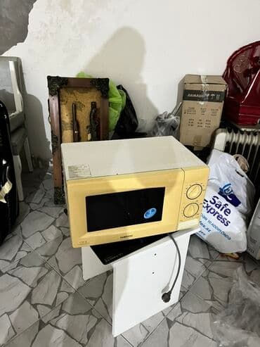 ikinci əl soyuducu satışı: Mikrodalğalı soba Samsung, Ayrıca dayanan, Mikrodalğalar ilə, rəng - Bej, İşlənmiş — 6