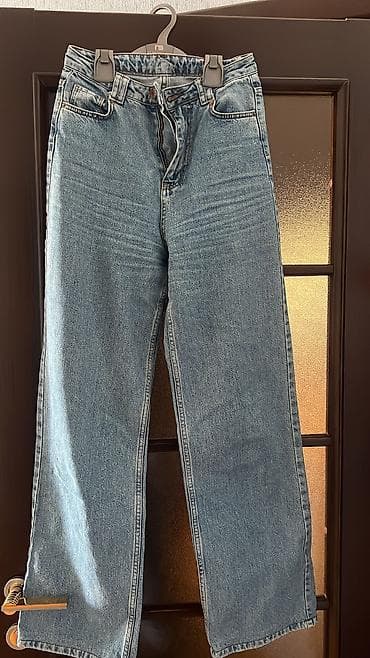 Cinslər: Yenidir. Duz jeans — 1