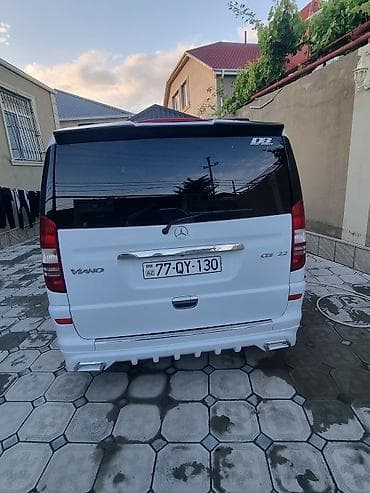qaz 53 su: Mercedes-Benz Vito: 2.1 l | 2011 il Van/Minivan — 4