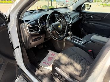 Chevrolet Equinox – ağ rəngli, şəhər və uzun yol üçün rahat kompakt — 7