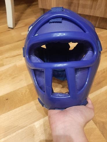 kasklar: Salam bu kaska az islenilib ideal vezietdedi uz quruyucusu ar yumsaqdi — 1