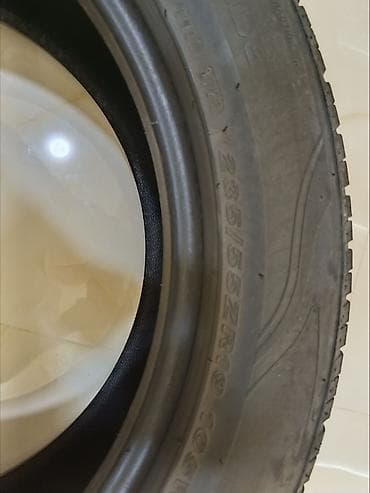 bmw disk: İşlənmiş Şin Roadstone 235 / 55 / R 19 — 5