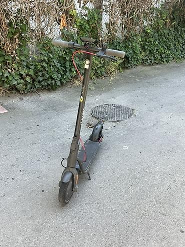 tvs ronin: Elektrikli skuter – şəhərdaxili sürətli və rahat hərəkət üçün. - — 1