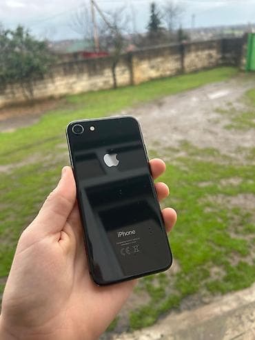 apple iphone 13 pro: IPhone 8, 64 GB, Qara, Barmaq izi — 1