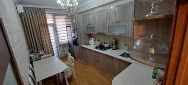 şəhər bağları mənzil satılır: 3 otaqlı, Yeni tikili, 110 kv. m — 6