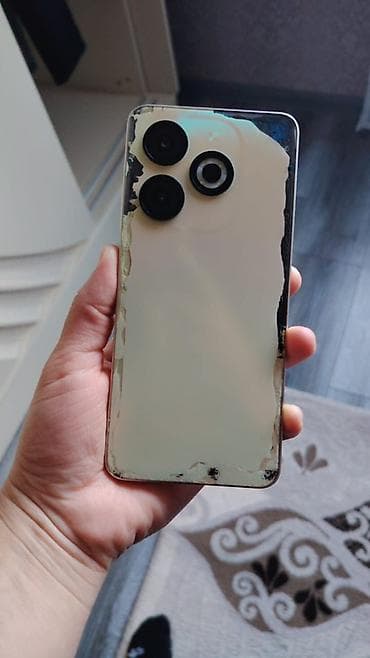 tecno camon 20 pro ikinci el: İnfinix Smart 8 Yaddaş 128GB Smartfon – arxa hissəsi üçlü kamera — 2