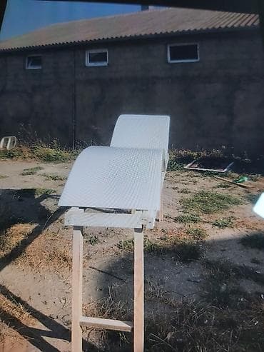 hamam tusu: Hovuz üçün ergonomik şezlong - Modern dalğalı dizayn: bel və boyun — 2