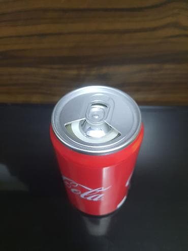 Микрофоны: Məhsul: Coca‑Cola dizaynlı Sesucaldıcı Tam işlək vəziyyətdədi . Heç — 2