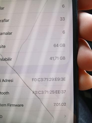 ucuz telefonlar gence: IPhone 11 Pro, 64 GB, Yaşıl, Simsiz şarj — 9