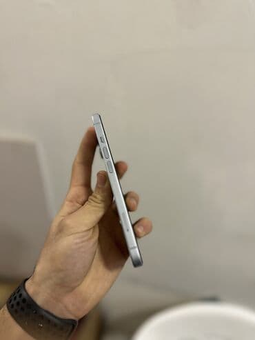 Video oyunlar və konsollar: IPhone 15, 128 GB, Blue Titanium, Zəmanət, Simsiz şarj, Face ID — 4