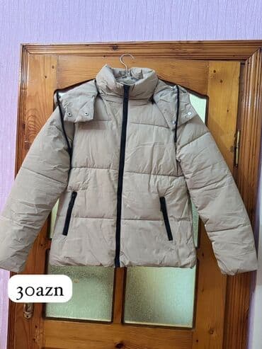 Toy paltarları və aksesuarları: Qadın və kişi geyimləri – seçmə modellər 1) Qara kapüşonlu şişmə — 5