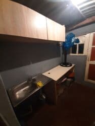 koroğluda kiraye ev: Bineqedi qesebesinde kiraye ev. bir kiçik otaq. tek adam üçün — 4