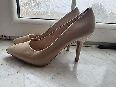 Tuflilər: Bej rəngli qadın tufliləri – 2 cüt Olcu 39 ve 40 Model 1: - — 2