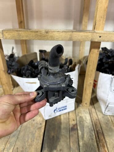 Toyota prius 2014 il, Orijinal, Yaponiya, İşlənmiş